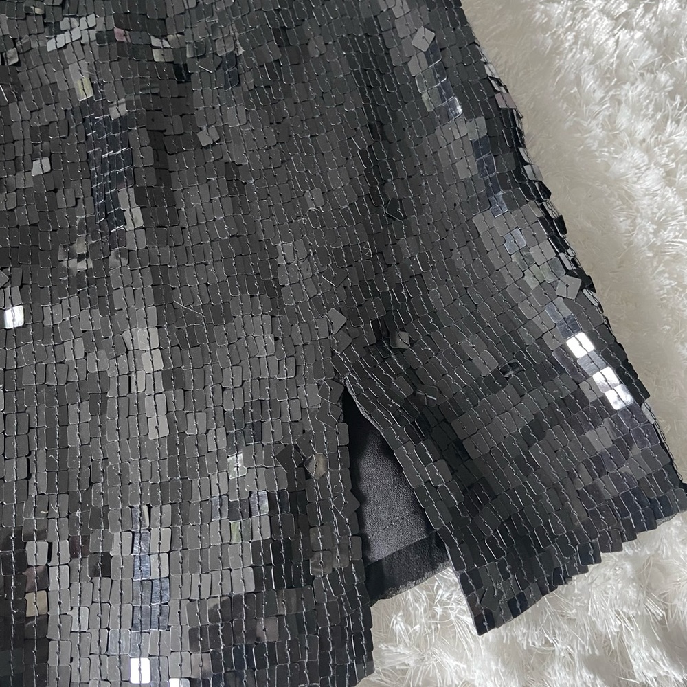 Black Sequin Mini Skirt with Subtle Side Slit - Picture 2 of 5